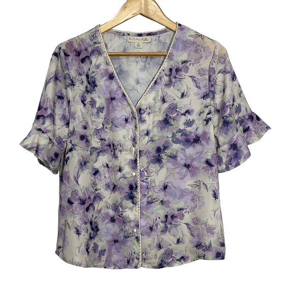 Emailine Petite Purple Floral Shirt with Lace Edge - Picture 5 of 5